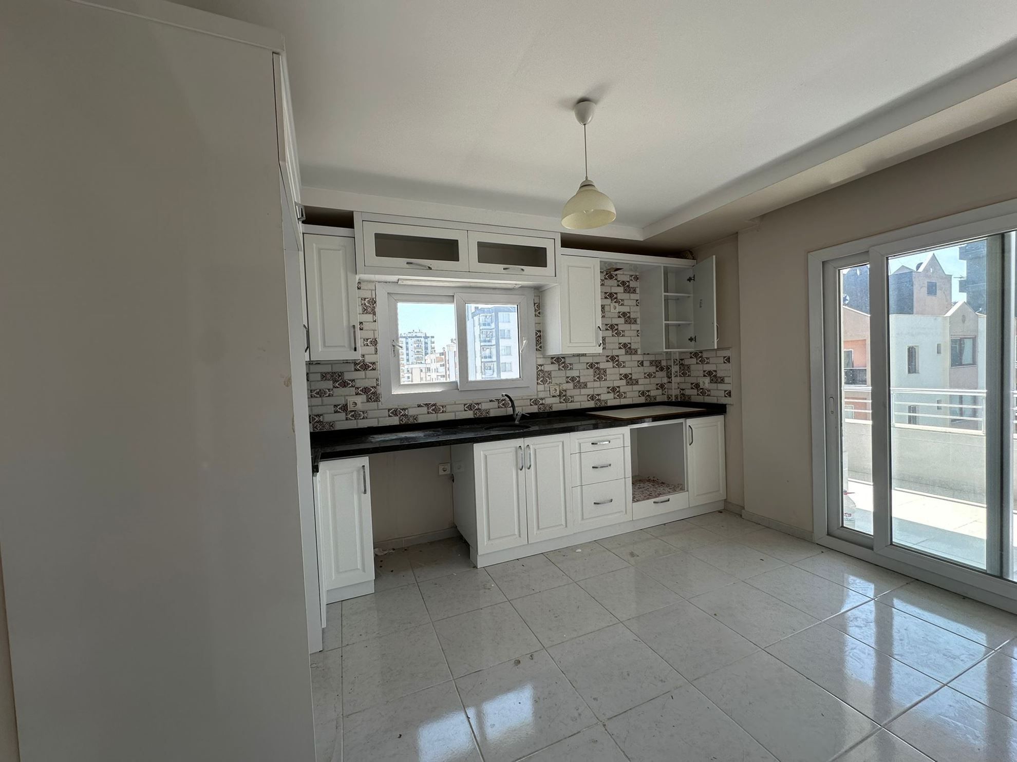 SATILIK DAİRE BAĞIMSIZ MUTFAK TAPU CADDESİ ERDEMLİ MERSİN  resmi