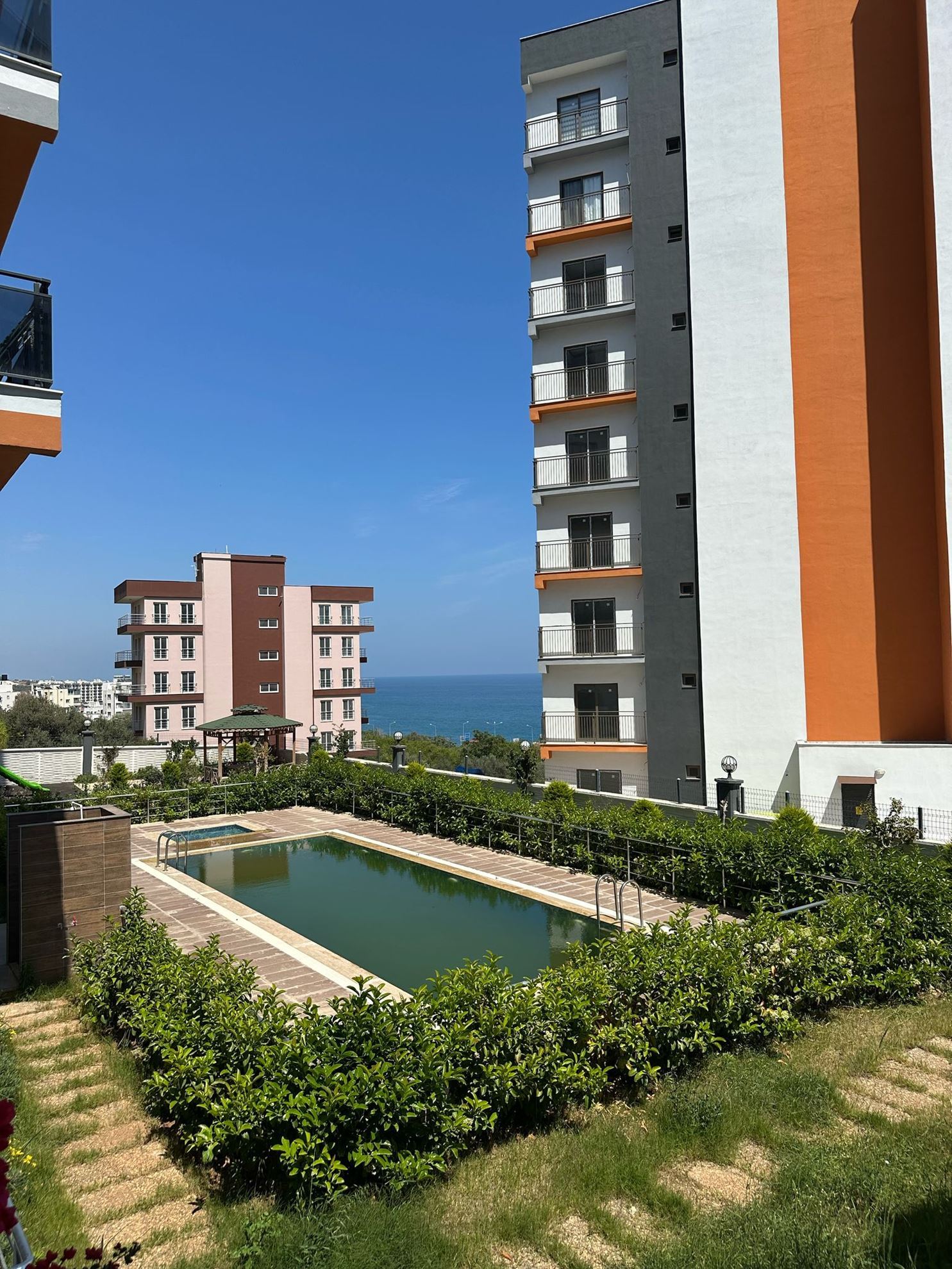 SATILIK 1+1 DAİRE AYAŞ ERDEMLİ MERSİN  resmi