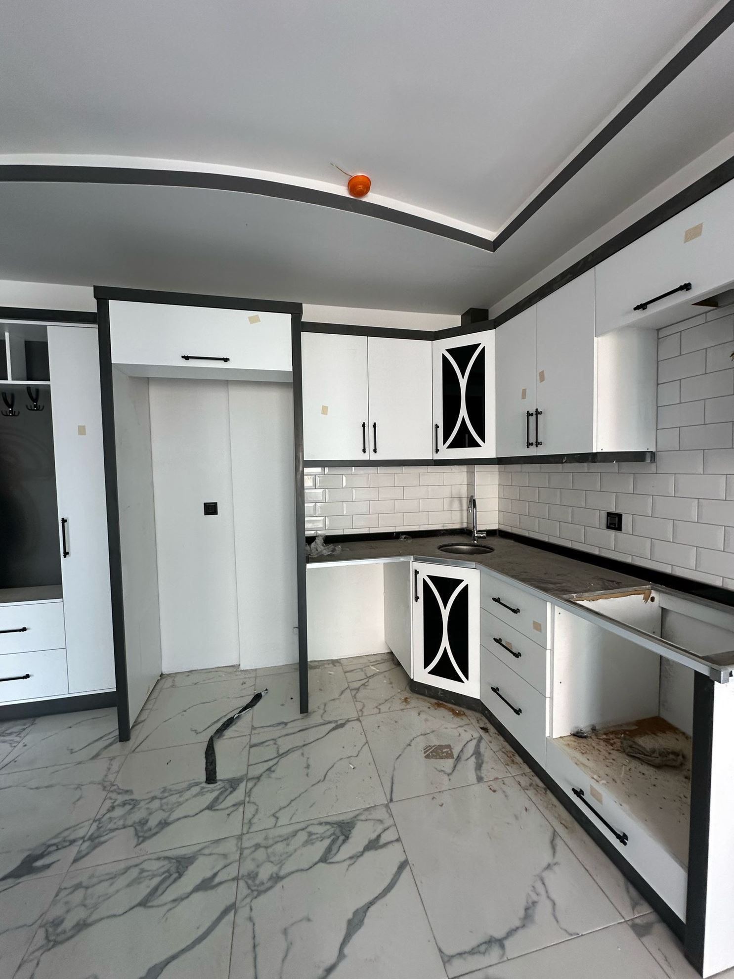 SATILIK 1+1 DAİRE AYAŞ ERDEMLİ MERSİN  resmi
