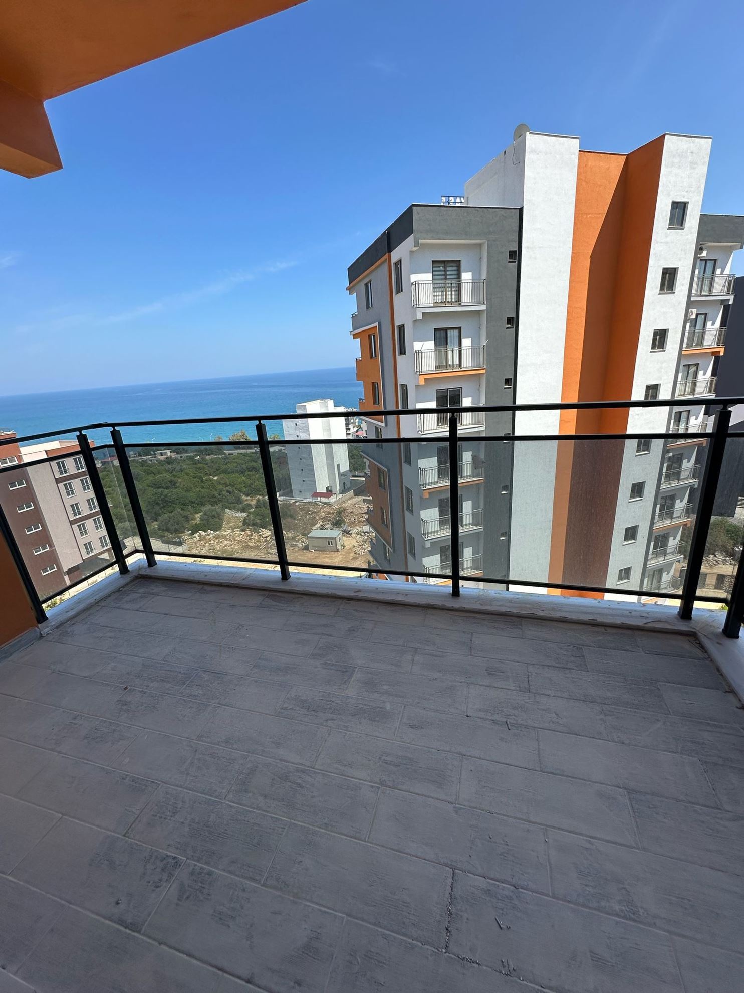 SATILIK 1+1 DAİRE AYAŞ ERDEMLİ MERSİN  resmi